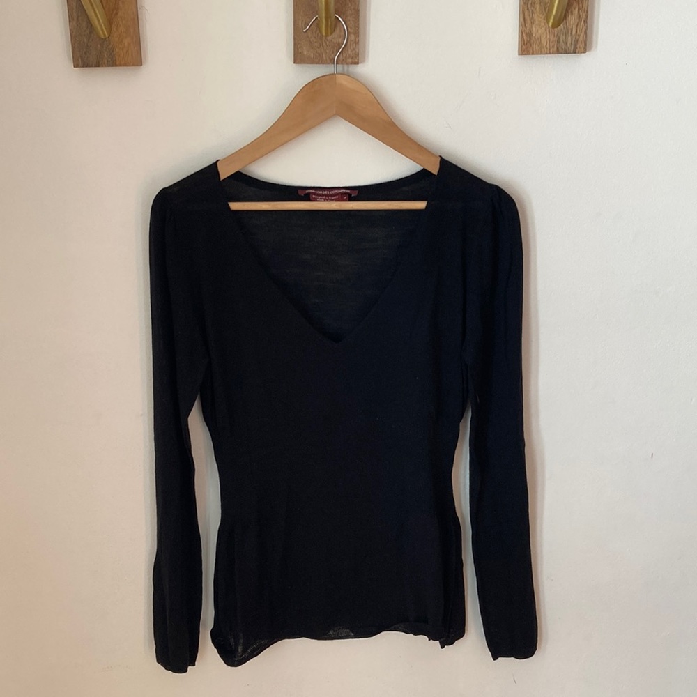 Comptoir des Cotonniers black lightweight wool v-neck